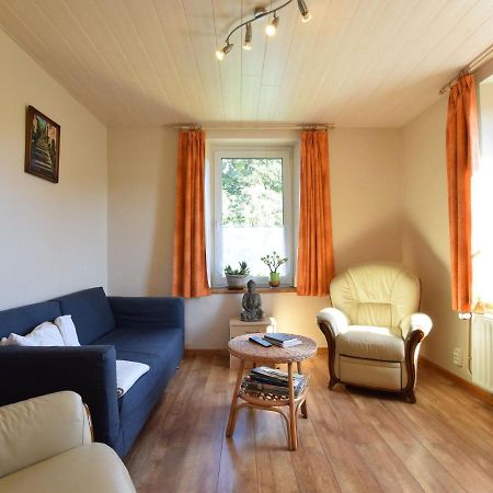 Cozy Holiday Home Near The Forest In Bovigny Gouvy Ngoại thất bức ảnh