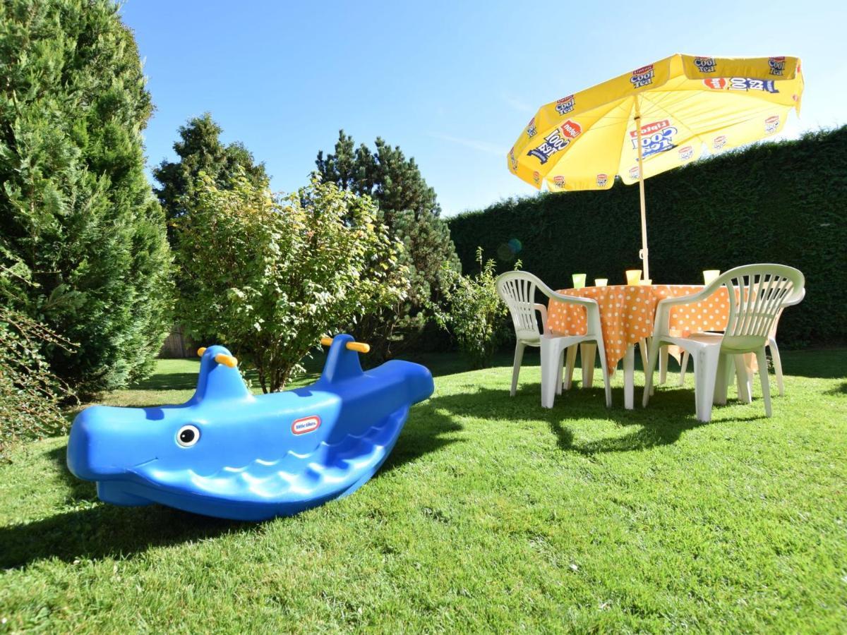 Cozy Holiday Home Near The Forest In Bovigny Gouvy Ngoại thất bức ảnh