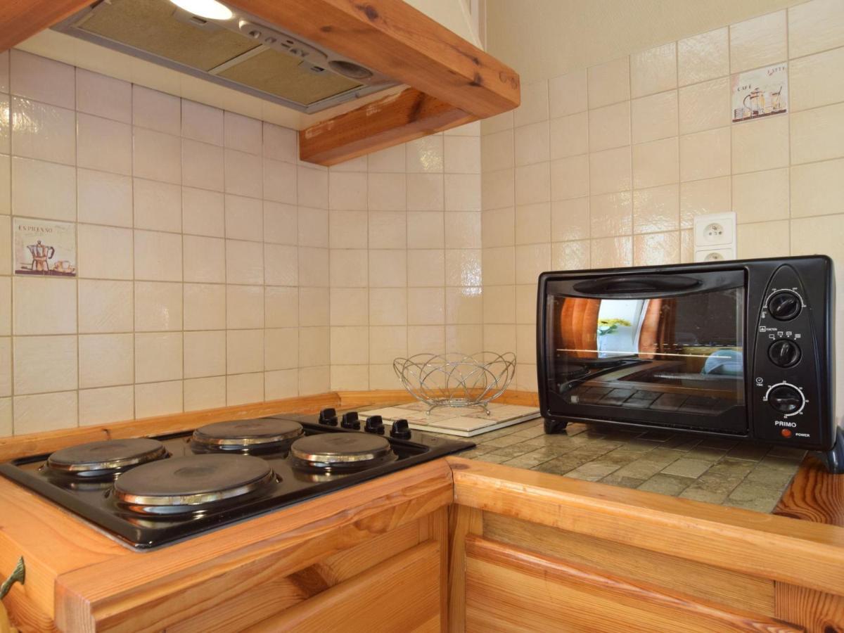 Cozy Holiday Home Near The Forest In Bovigny Gouvy Ngoại thất bức ảnh
