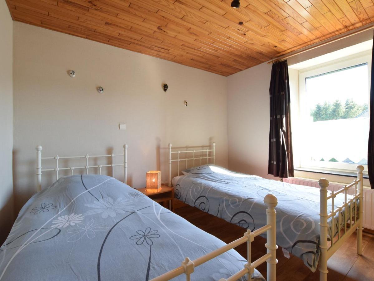 Cozy Holiday Home Near The Forest In Bovigny Gouvy Ngoại thất bức ảnh