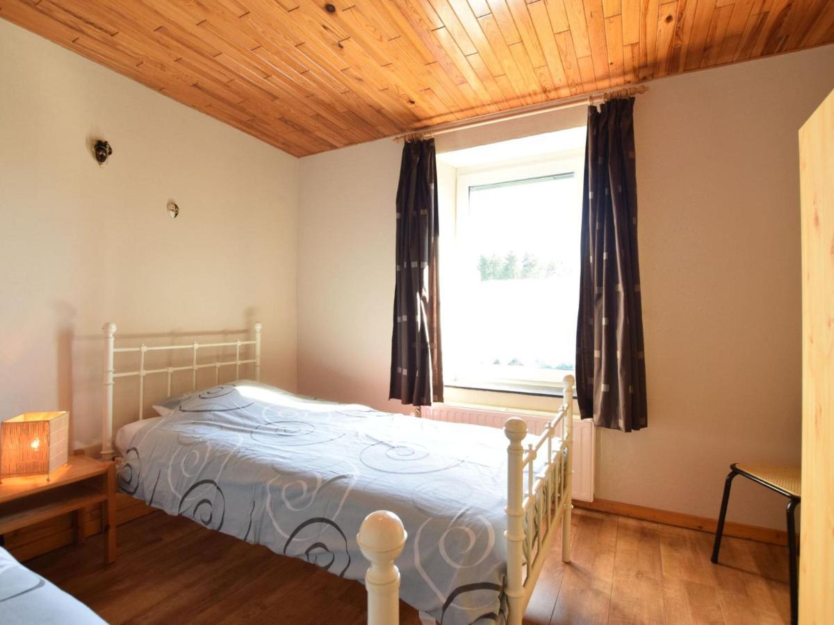 Cozy Holiday Home Near The Forest In Bovigny Gouvy Ngoại thất bức ảnh