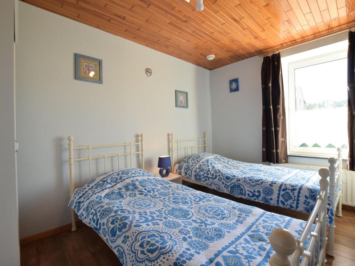 Cozy Holiday Home Near The Forest In Bovigny Gouvy Ngoại thất bức ảnh