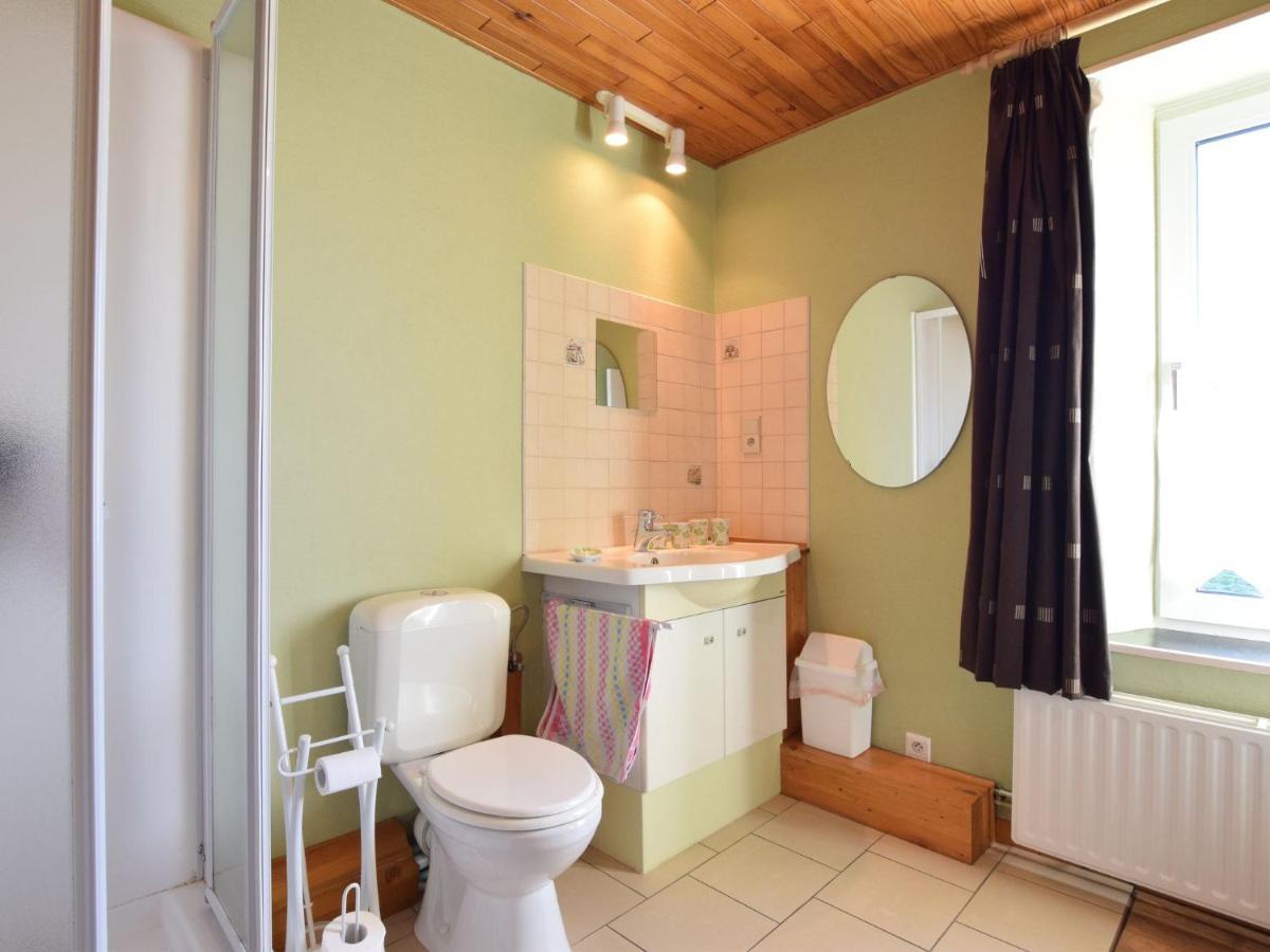 Cozy Holiday Home Near The Forest In Bovigny Gouvy Ngoại thất bức ảnh